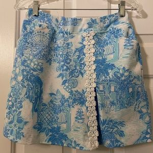 Preowned  Lilly Pulitzer Size 00 Golf Skort